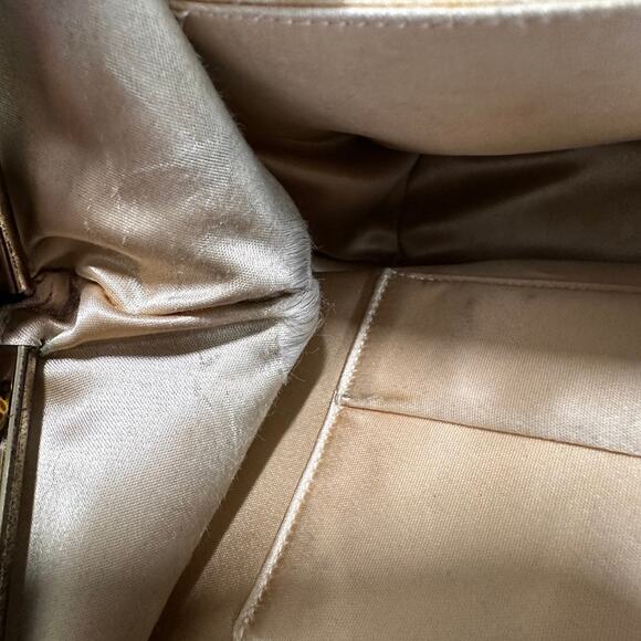 Vintage Morris Moskowitz Black Wool Purse Brownish orange lucite handle - Picture 6 of 10